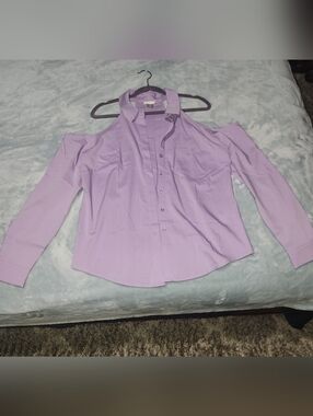 Lavender Cold-Shoulder Button-Up Blouse